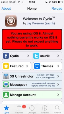 ios8 cydia 225x400 Saurik выпустил iOS 8 совместимую версию Cydia