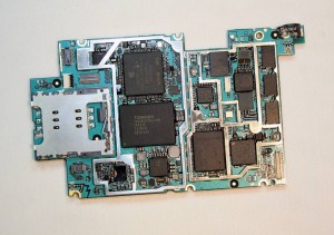 iphone-3g-s-board-alone11