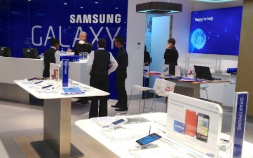 samsung galaxy gear stores